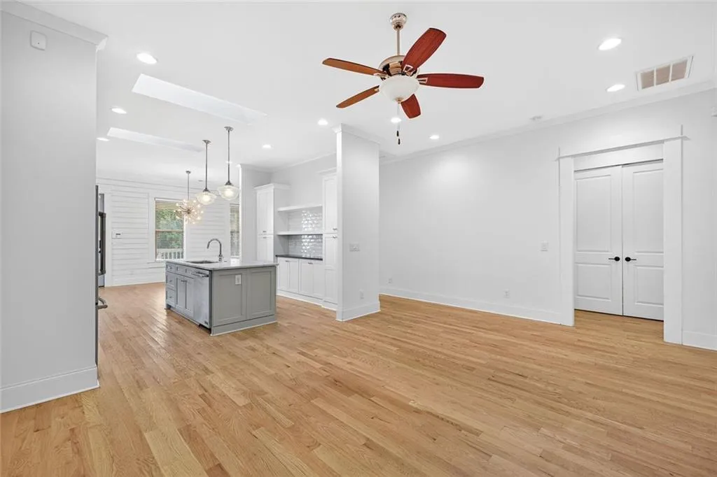 Atlanta, Georgia 30312, United States, 3 Bedrooms Bedrooms, ,2 BathroomsBathrooms,Residential,Active,204891