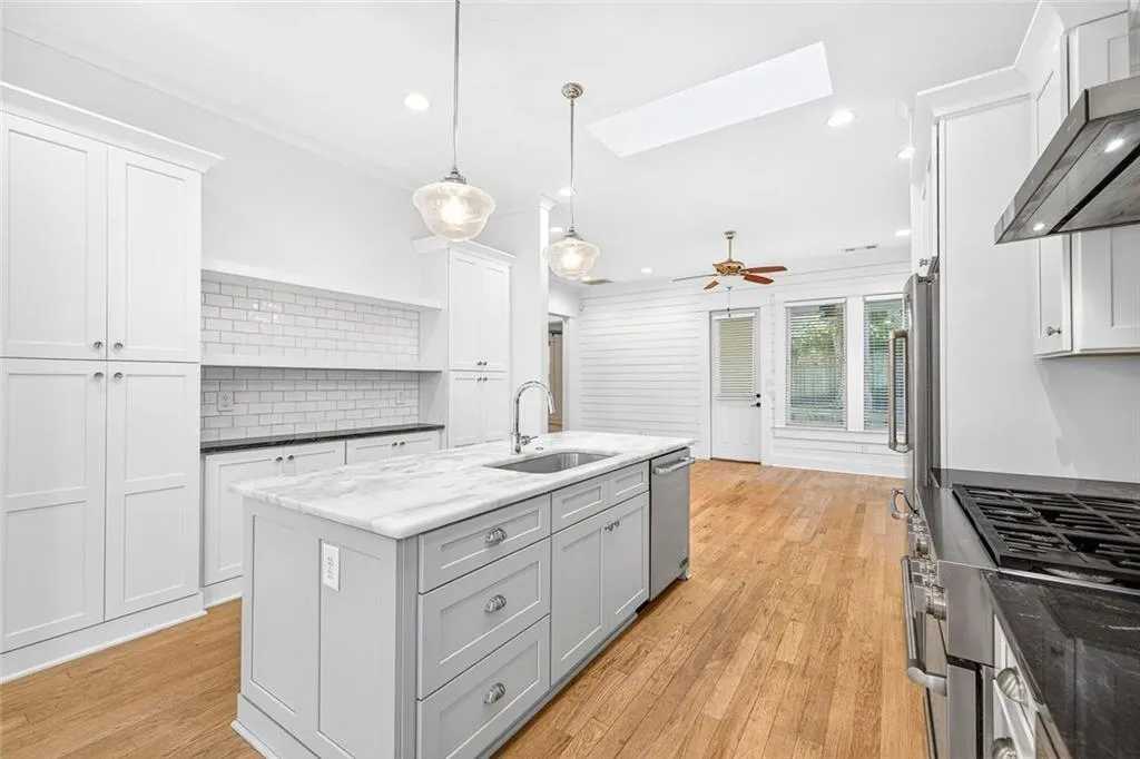 Atlanta, Georgia 30312, United States, 3 Bedrooms Bedrooms, ,2 BathroomsBathrooms,Residential,Active,204891