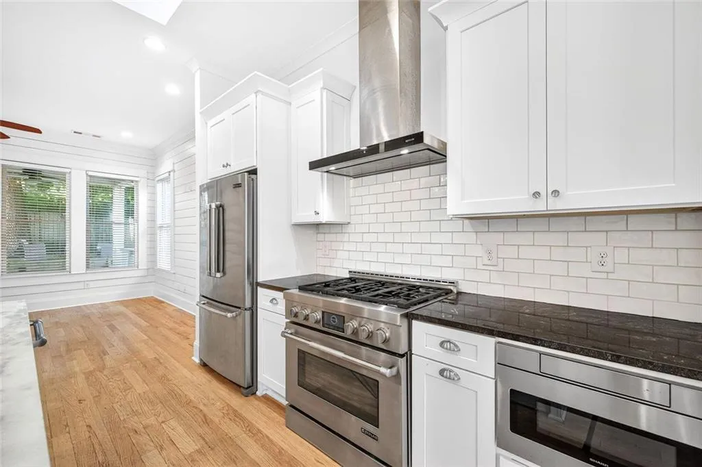 Atlanta, Georgia 30312, United States, 3 Bedrooms Bedrooms, ,2 BathroomsBathrooms,Residential,Active,204891