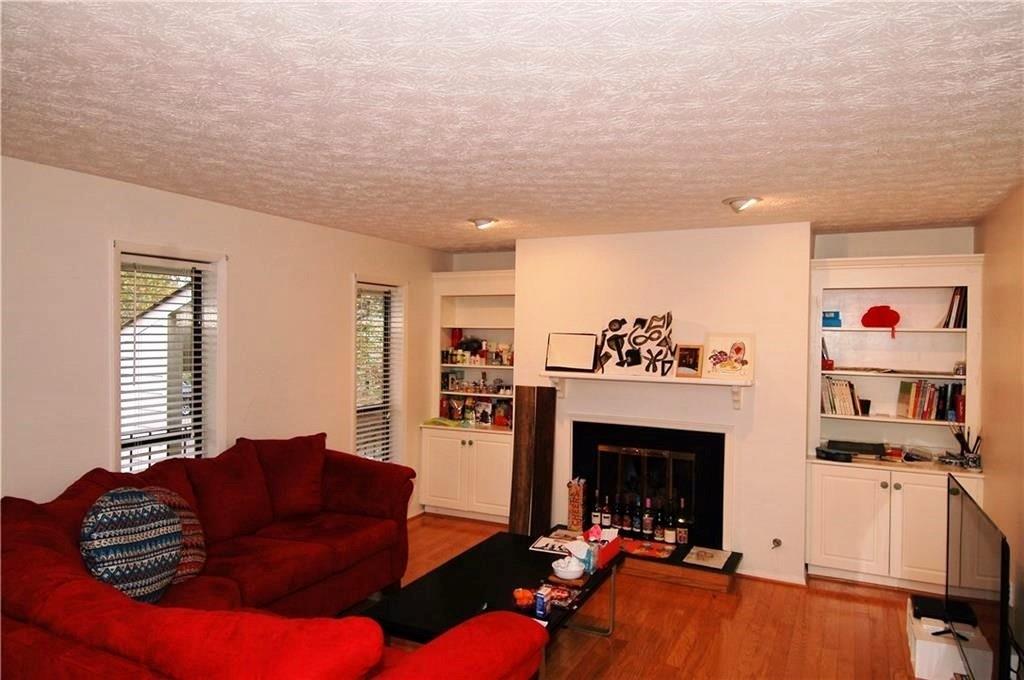 Park Ridge - Residential Lease