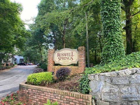 Condo For Rent - 423 Warm Springs Circle<br/> Roswell, GA 30075