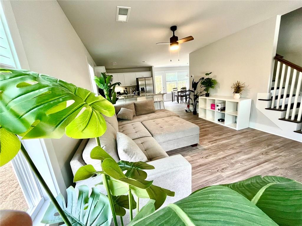 1170 Lakeshore Drive