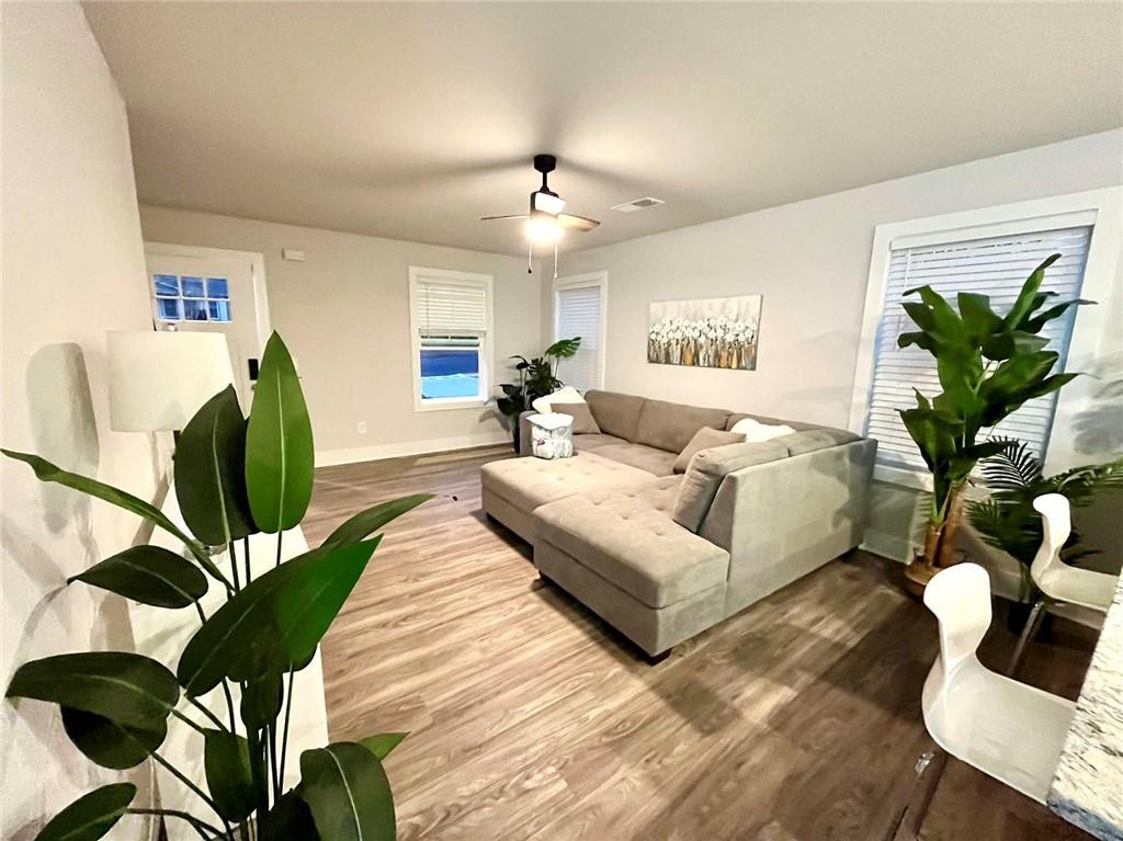 1170 Lakeshore Drive