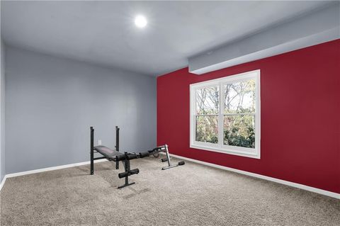 A home in Dacula