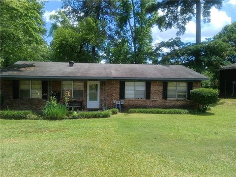 Homes For Sale - 5644 Quebec Drive<br/> Columbus, GA 31907