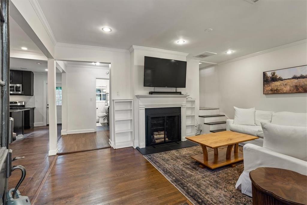 410 Wilkinson Drive SE