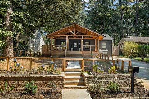 Photo of 410 Wilkinson Drive SE, Atlanta, GA 30317 (MLS # 7748543)