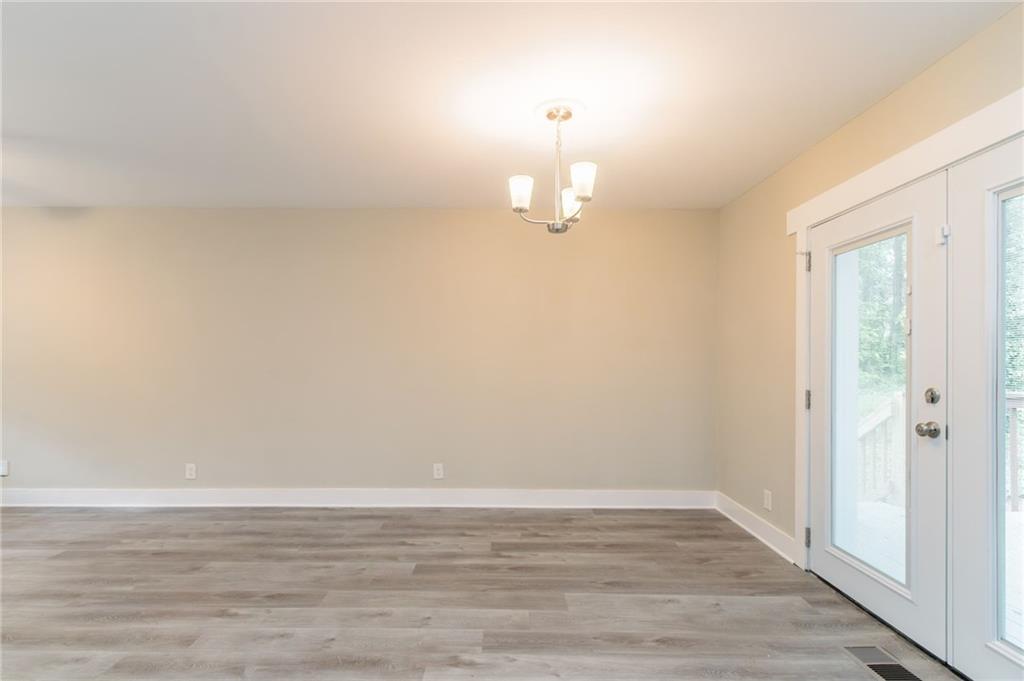 2922 Carriage Lane, Atlanta, Georgia image 11
