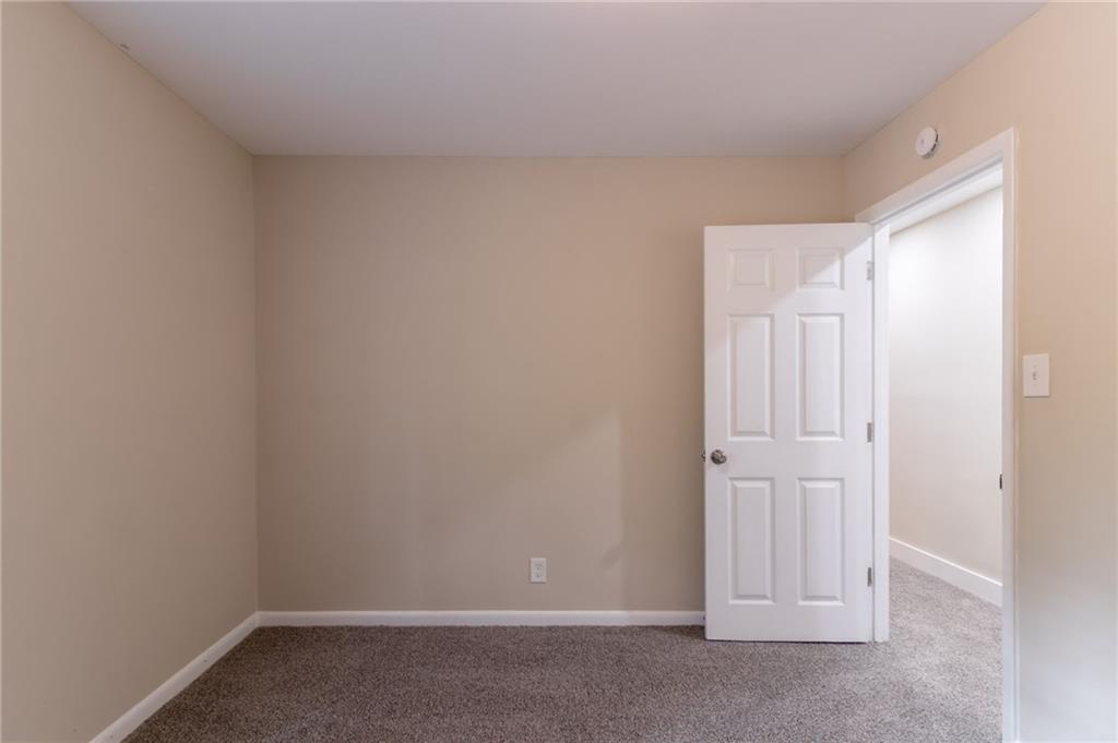 2922 Carriage Lane, Atlanta, Georgia image 13