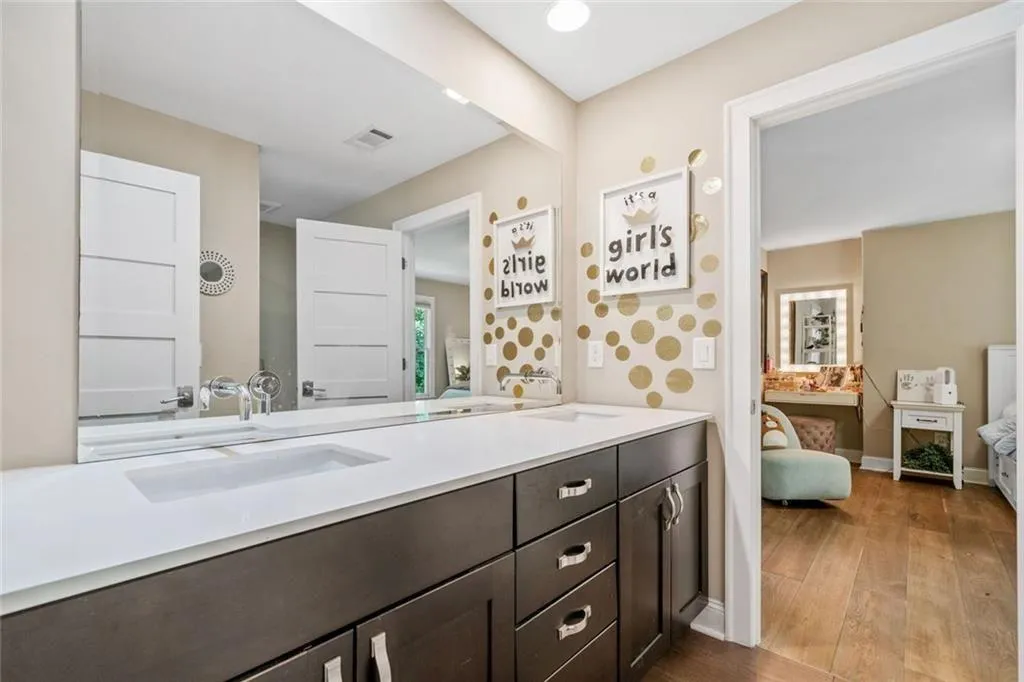 Cumming, Georgia 30041, United States, 4 Bedrooms Bedrooms, ,4 BathroomsBathrooms,Residential,Coming Soon,176050