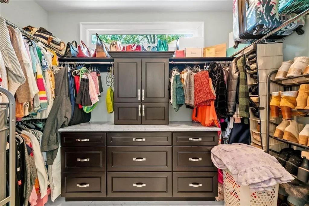 Cumming, Georgia 30041, United States, 4 Bedrooms Bedrooms, ,4 BathroomsBathrooms,Residential,Coming Soon,176050