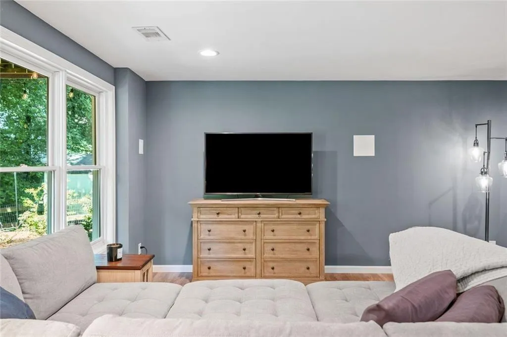 Cumming, Georgia 30041, United States, 4 Bedrooms Bedrooms, ,4 BathroomsBathrooms,Residential,Coming Soon,176050