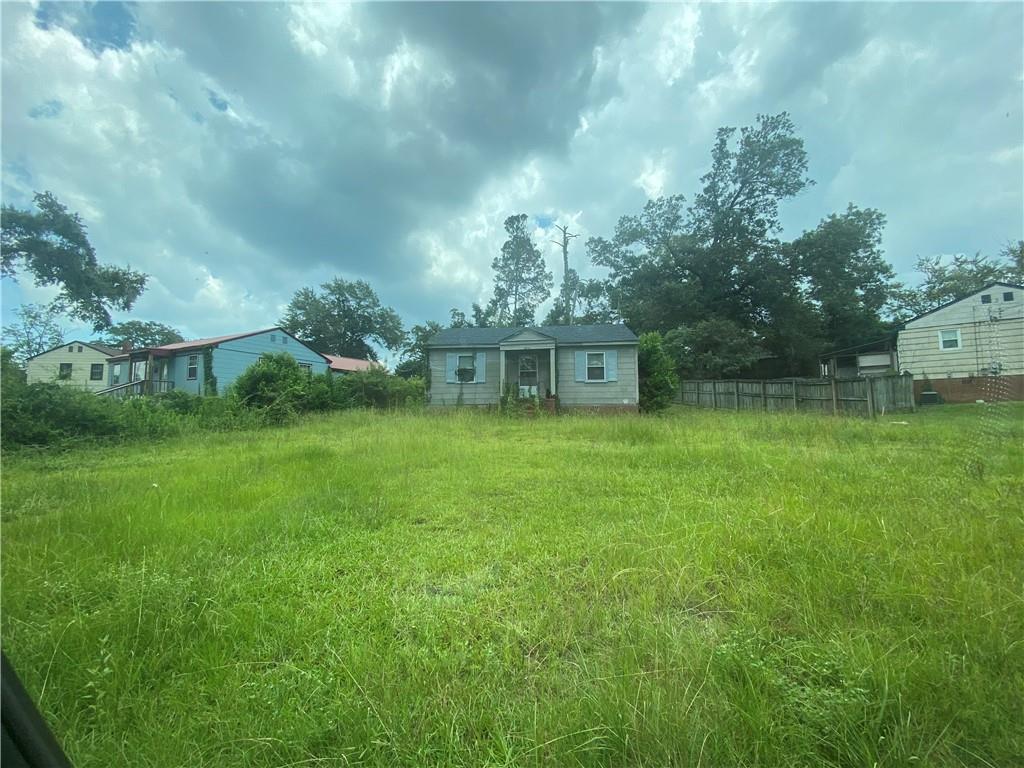 2344 Henry Circle