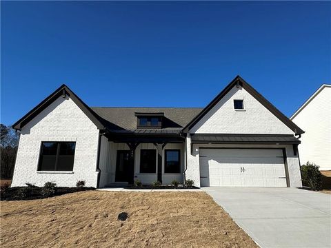 Homes For Sale - 193 Wingate Drive<br/> Barrow County, Winder, GA 30680