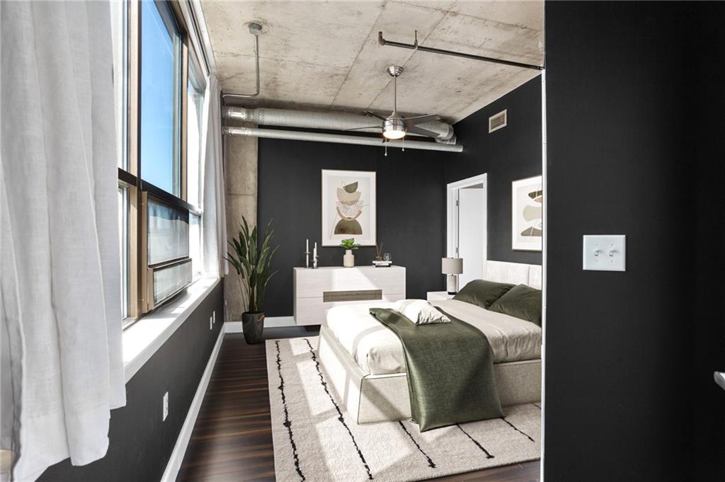 115 W Peachtree Place NW 602