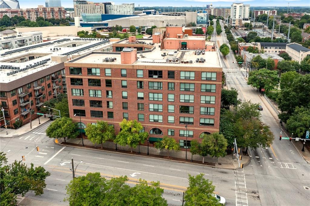 115 W Peachtree Place NW 602