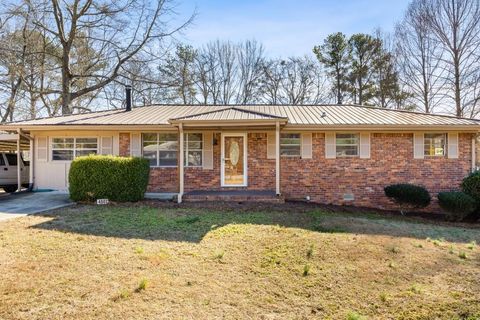 A home in Douglasville