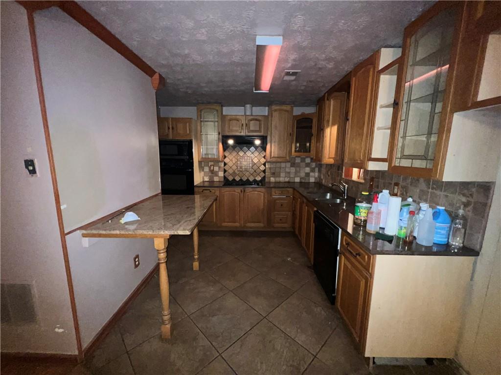 Pine Meadows - Residential