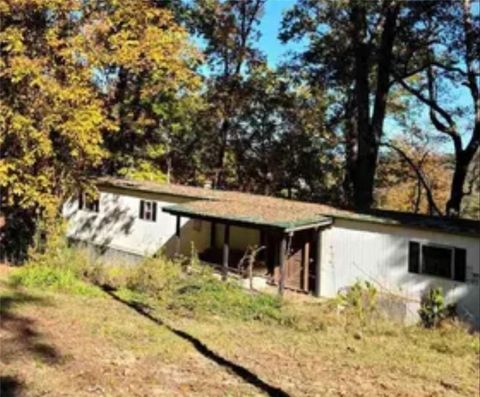 Homes For Sale - 117 Sparrow Way<br/> Toccoa, GA 30577