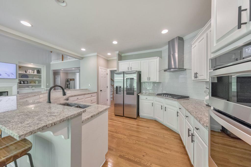 5156 Vinings Estates Way, Mableton, Georgia image 3