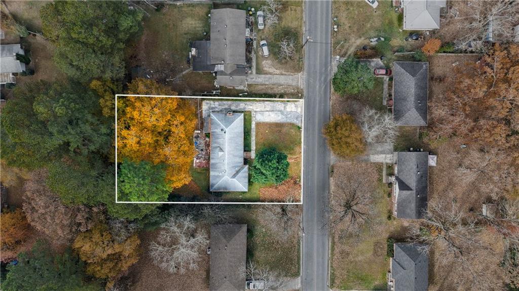 216 Coosawattee Avenue SW