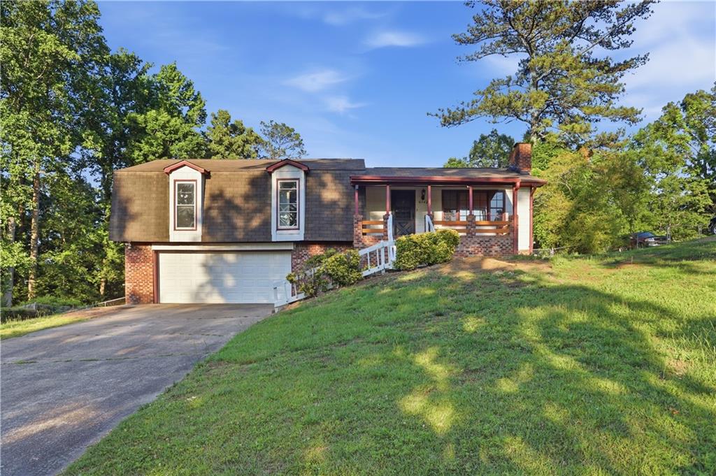 Photo 1 of 32 — 6742 Kellogg Drive, Acworth, GA 30102