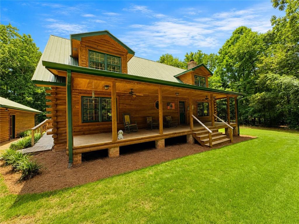 1120 Ridgewood Drive