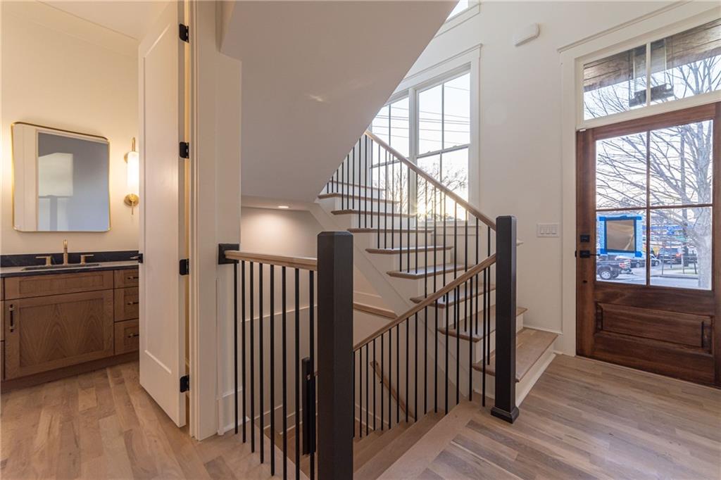 581 Sherwood Road, Atlanta, Georgia image 17