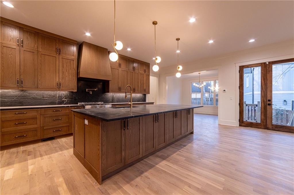 581 Sherwood Road, Atlanta, Georgia image 34