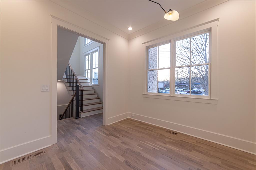581 Sherwood Road, Atlanta, Georgia image 23