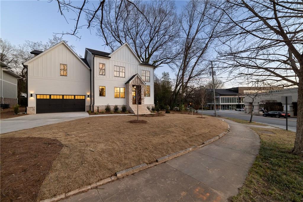 581 Sherwood Road, Atlanta, Georgia image 7