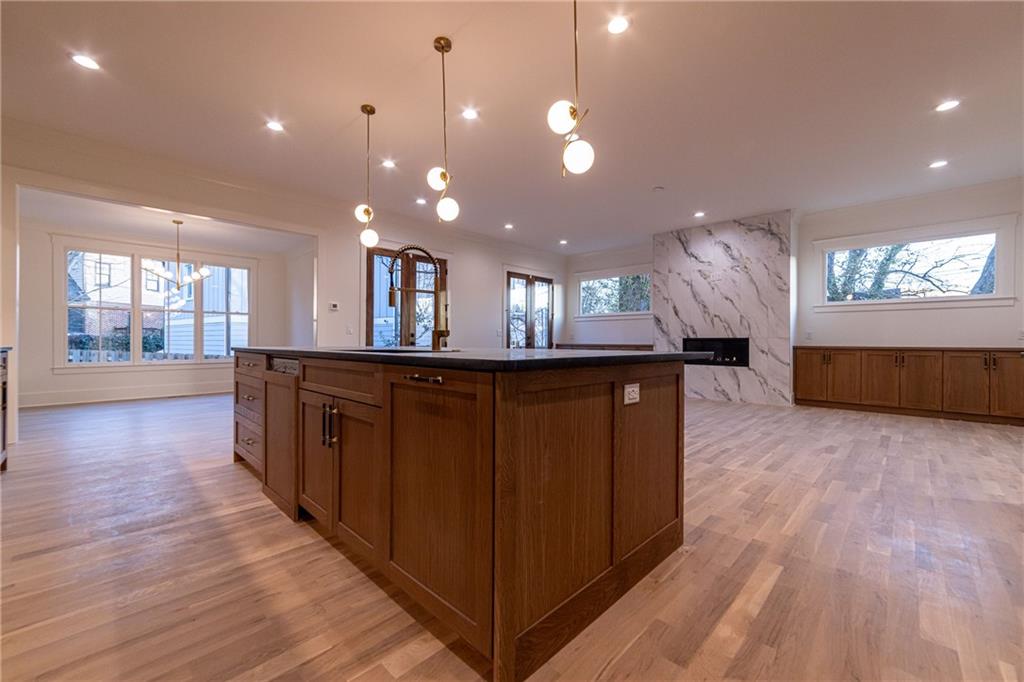 581 Sherwood Road, Atlanta, Georgia image 36