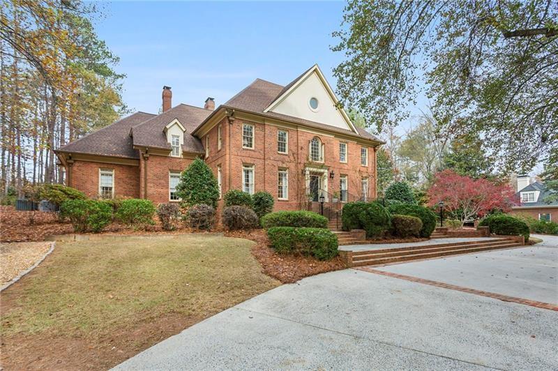 540 Saint James Place