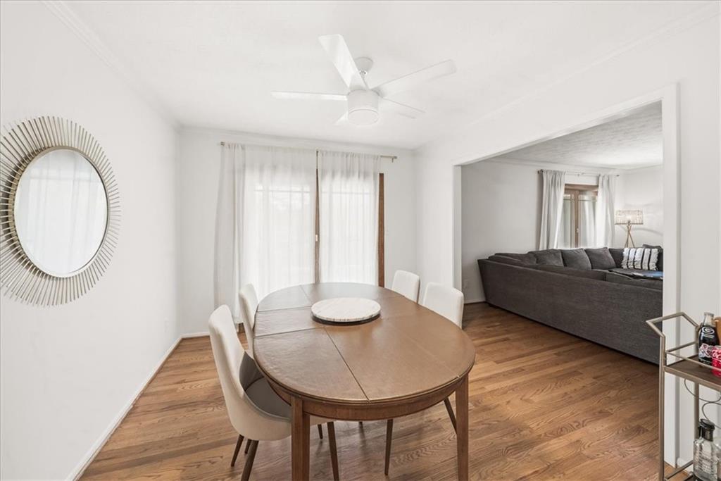 1700 Woodcliff Way NE