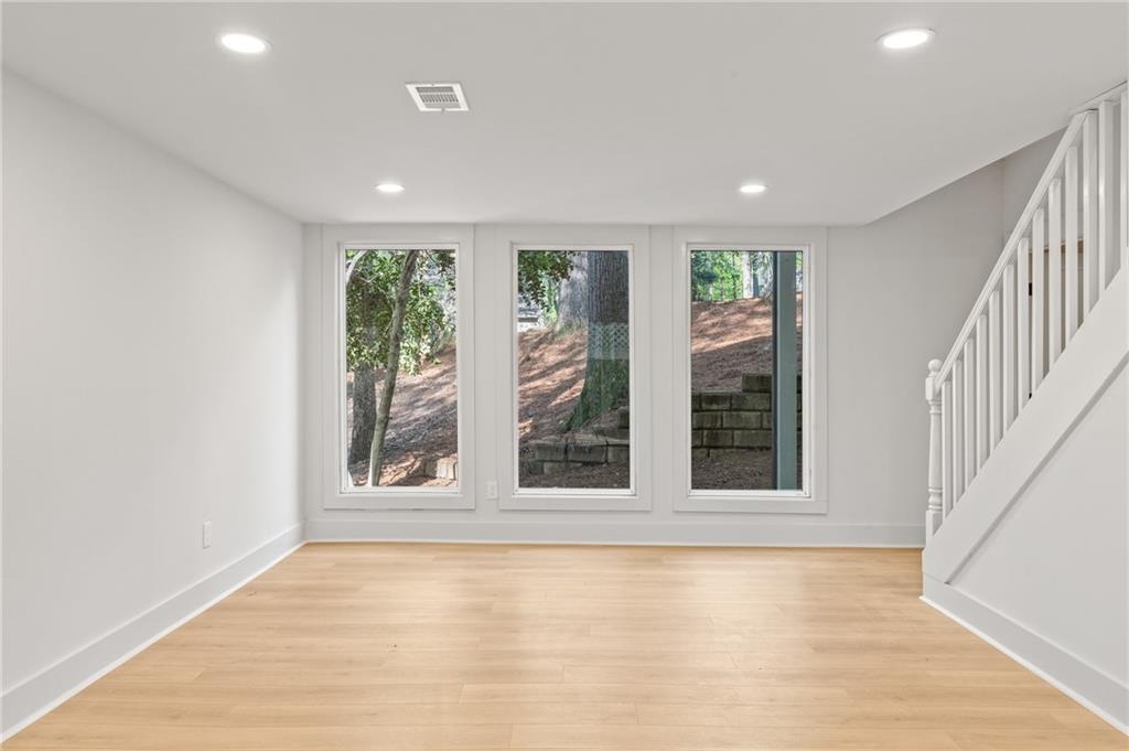 330 Spring Lake Terrace, Roswell, Georgia image 43