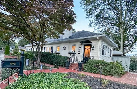 602 Dyer Street Gainesville GA 30501