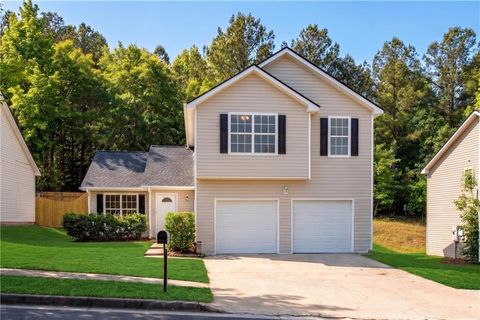 Homes For Sale - 3524 Mcintosh Lane<br/> Snellville, GA 30039
