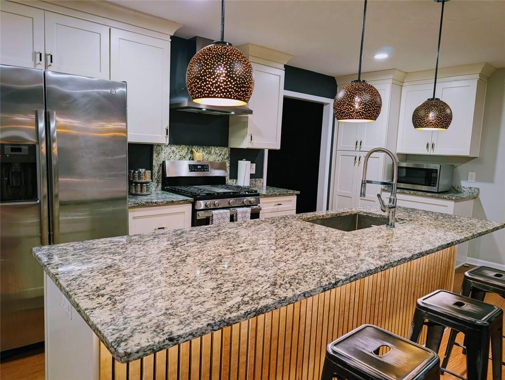 Beverly Hills Estates - Residential Lease