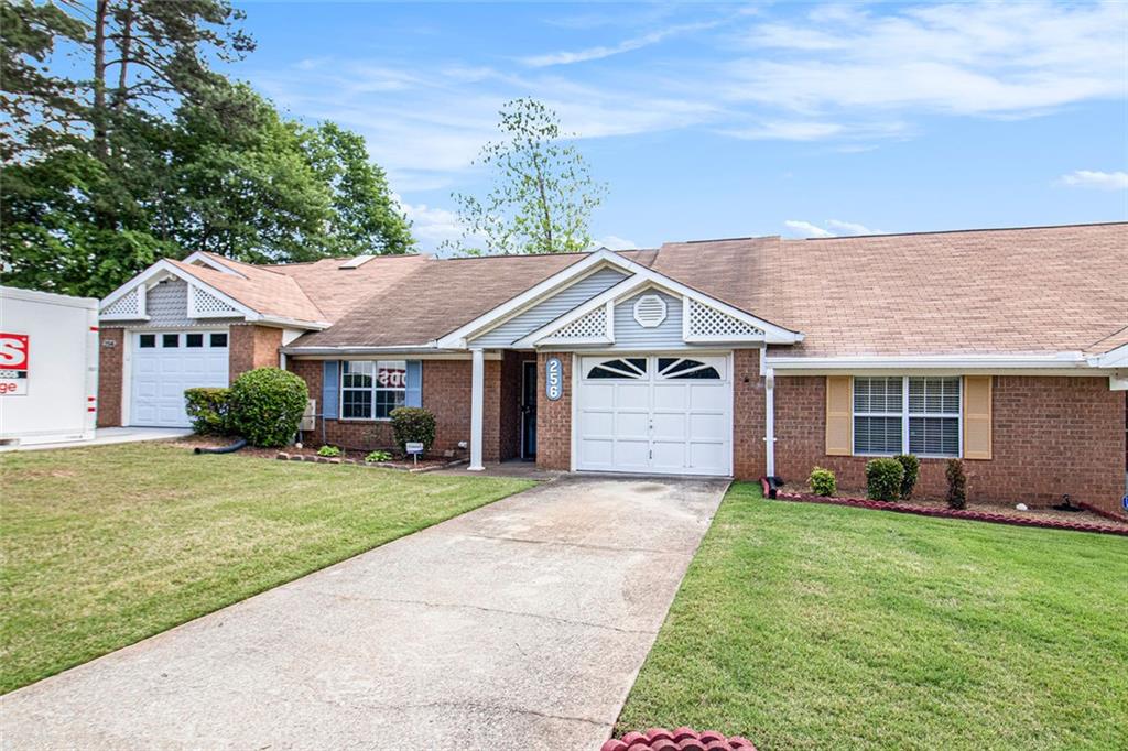 256 Olde Oaks Lane