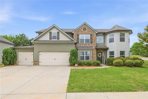Homes For Sale - 5821 Park Point<br/> Hall County, Flowery Branch, GA 30542