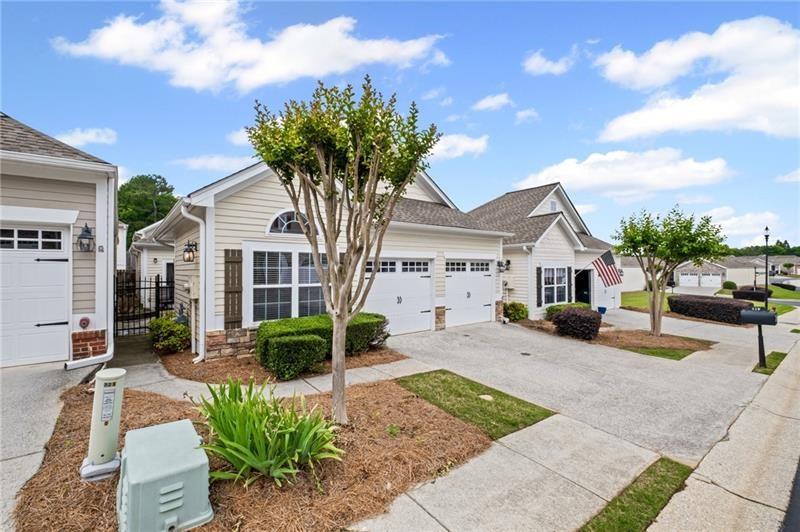 Cottages of Woodstock - Residential