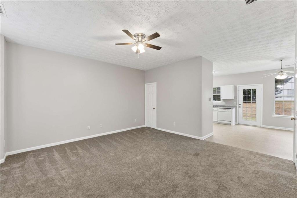 6097 Camden Forrest Cove