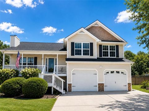 Homes For Sale - 30 Horseshoe Bend Road<br/> Carrollton, GA 30116