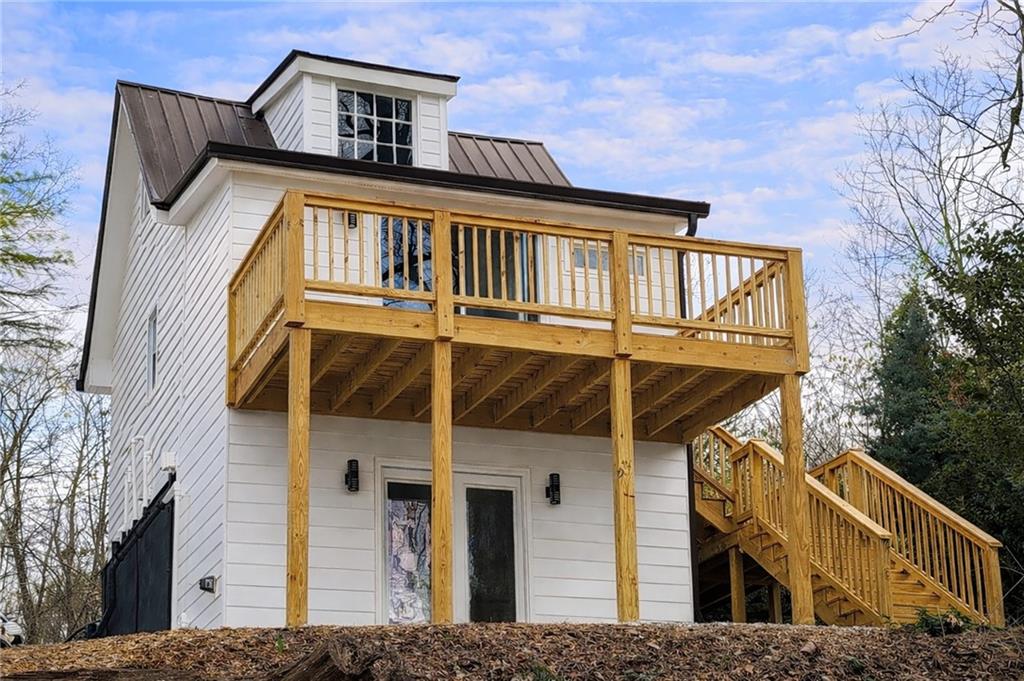 6476 Chestnut Hill Road