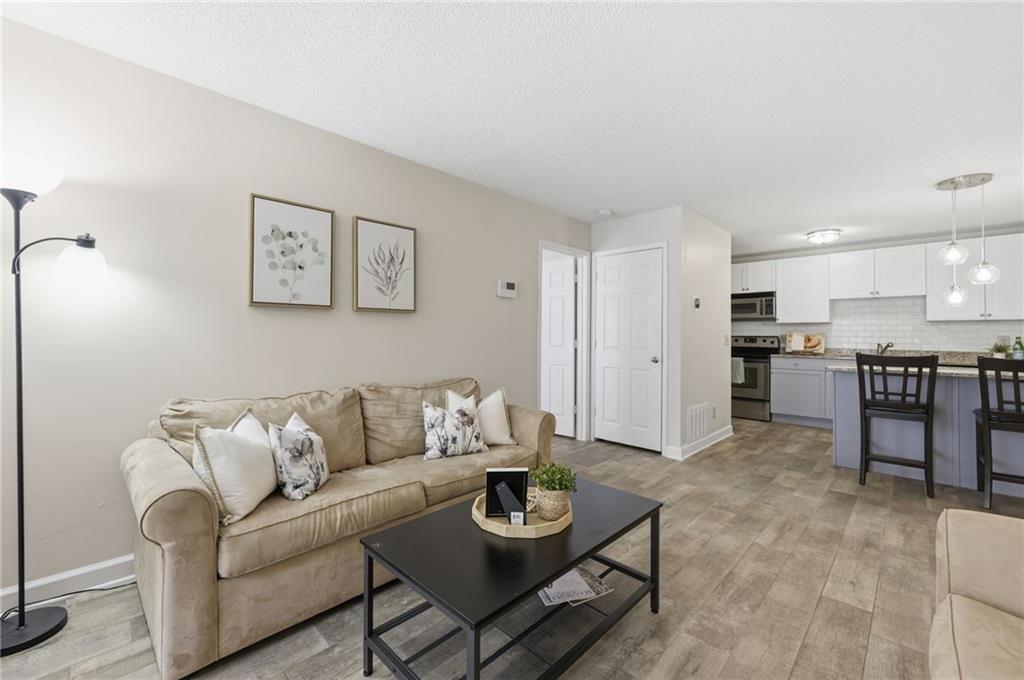 2657 Lenox Road NE 113