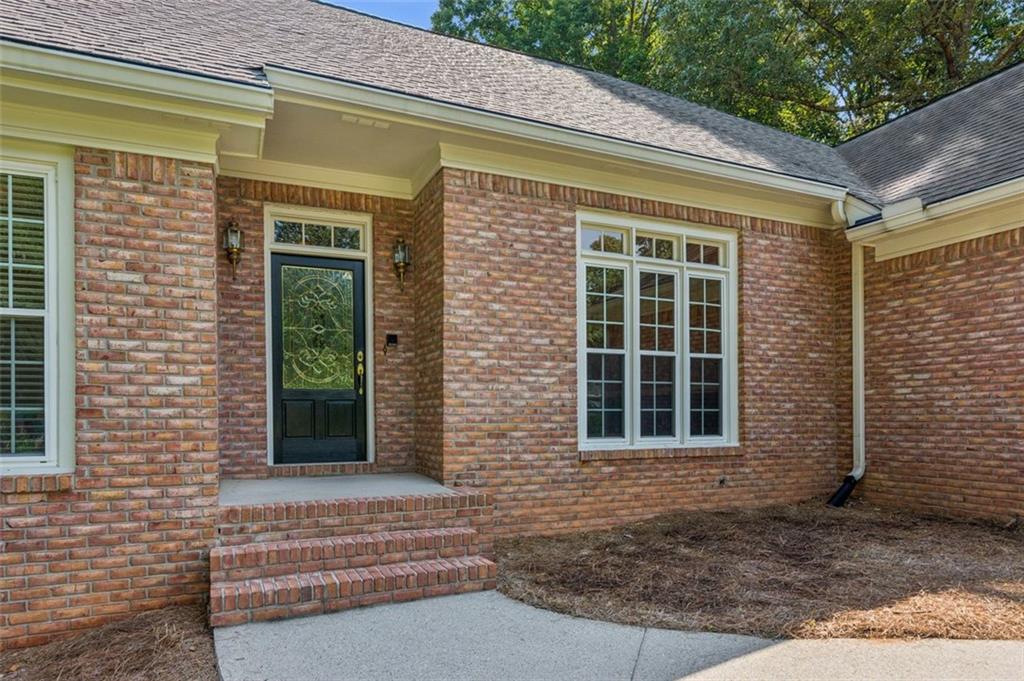 5195 Overbend Trail