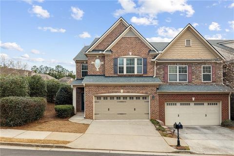 Townhouse For Sale - 3436 Flycatcher Way<br/> Duluth, GA 30097