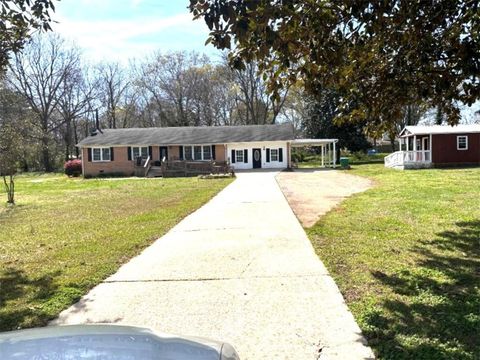 Homes For Sale - 8795 Maysville Road<br/> Maysville, GA 30558