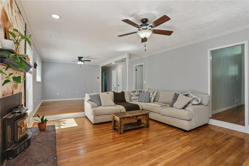 1759 Kimberly Drive SW