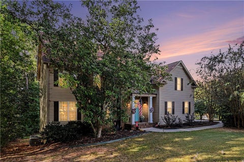 Homes For Sale - 140 Manor Drive<br/> Fayetteville, GA 30215